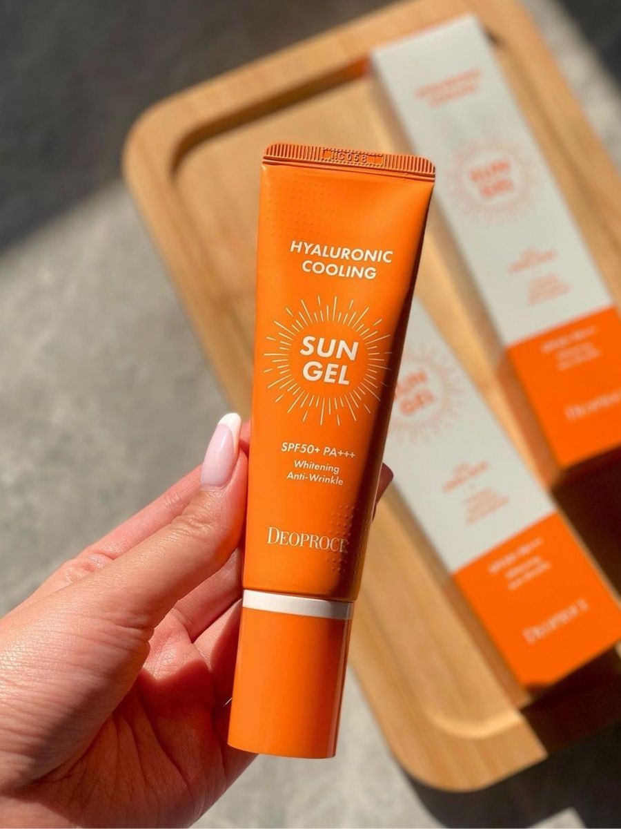 Крем spf корея. Sun Gel SPF 50 Deoproce. Корейский СПФ 50. Гель Hyaluronic Cooling Sun Gel SPF 50 Deoproce. Deoproce солнцезащитный крем-гель SPF 50+ pa+++.