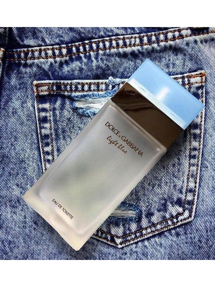 Туалетная вода light blue. Dolce Gabbana Light Blue 100ml. Дольче Габбана Лайт Блю 100 мл. Духи Дольче Габбана Лайт Блю. Dolce Gabbana Light Blue женские 100ml.